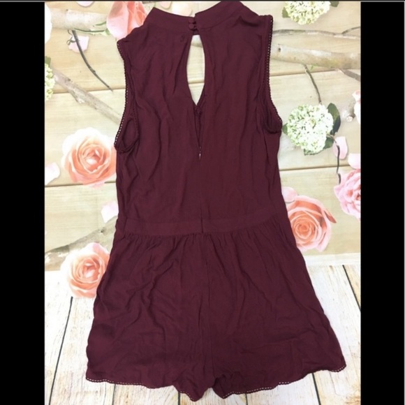 Kendall & Kylie choker neck romper S - Picture 2 of 7